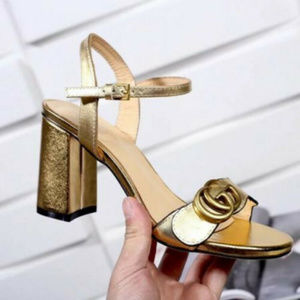 GG SHOES SIZE 37